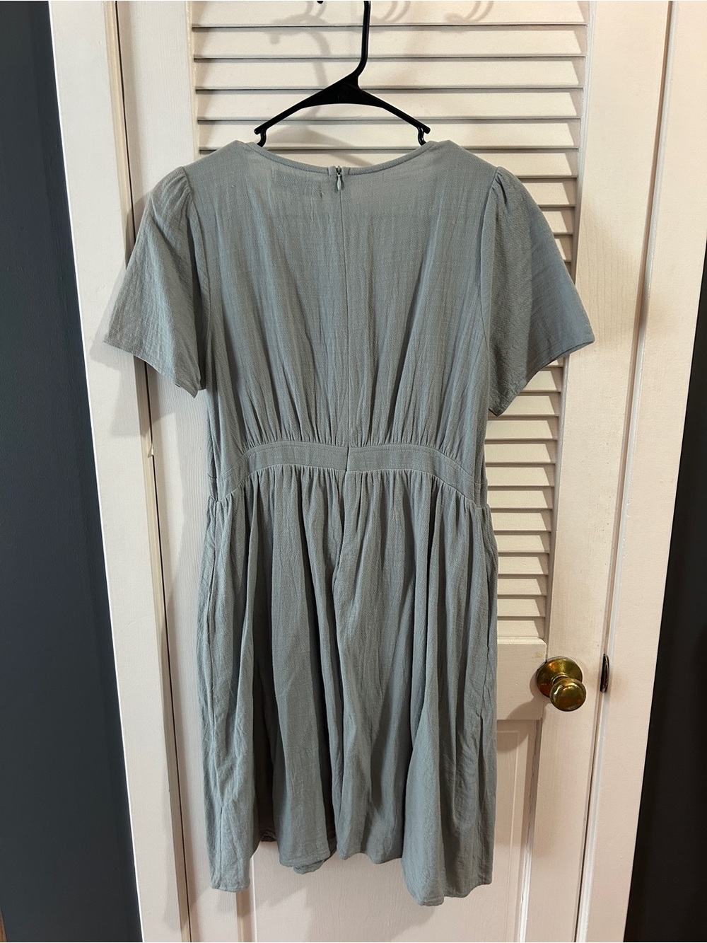 Sage Blue Button-Front Short Sleeve Dress - Picture 4 of 5